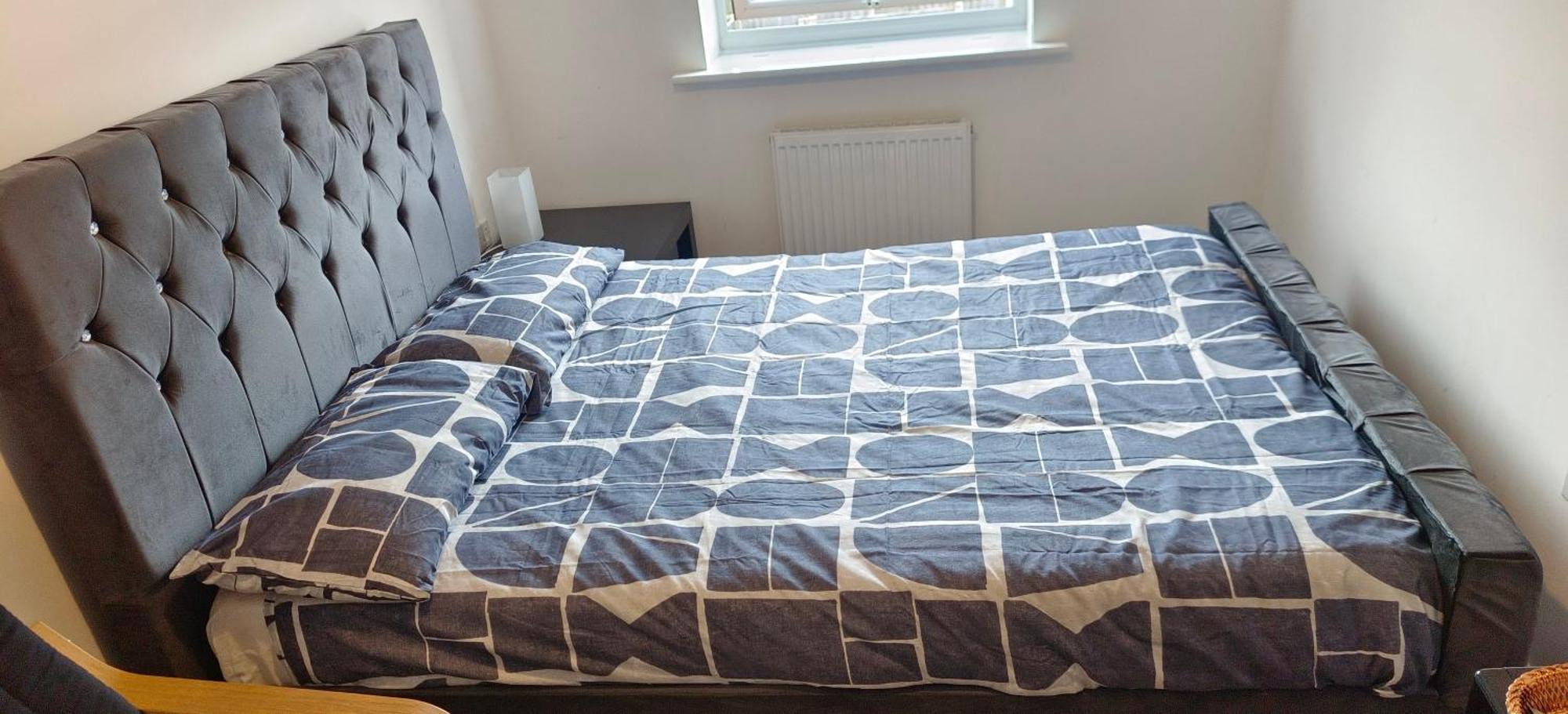Vishisamarth H8: Convenient City Stay with Amenities Manchester Exterior photo